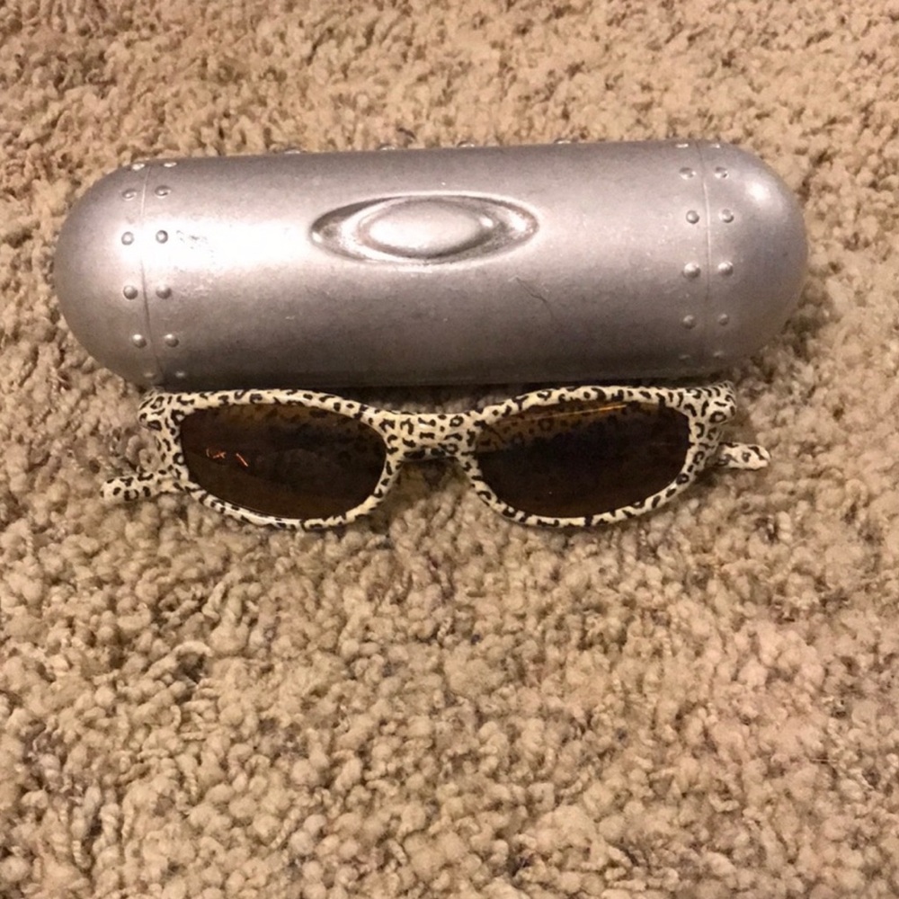 Oakley sunglasses